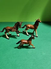 Vintage Bone China Miniature Set Of 3  Horses Artmark With Box J