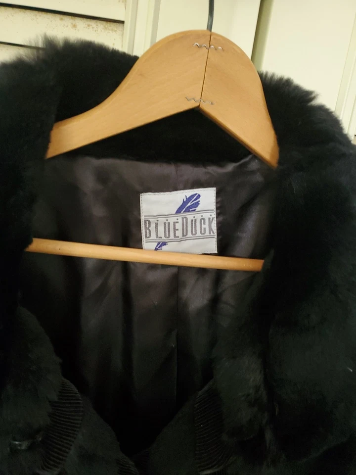 Blue Duck Layered Rabbit Fur Coat M - Image 3 of 4