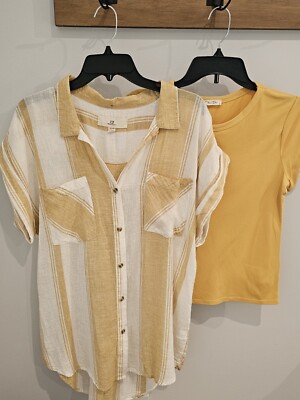 Womens Bundle 2 Shirts Thread & Supply Medium Linen Blend