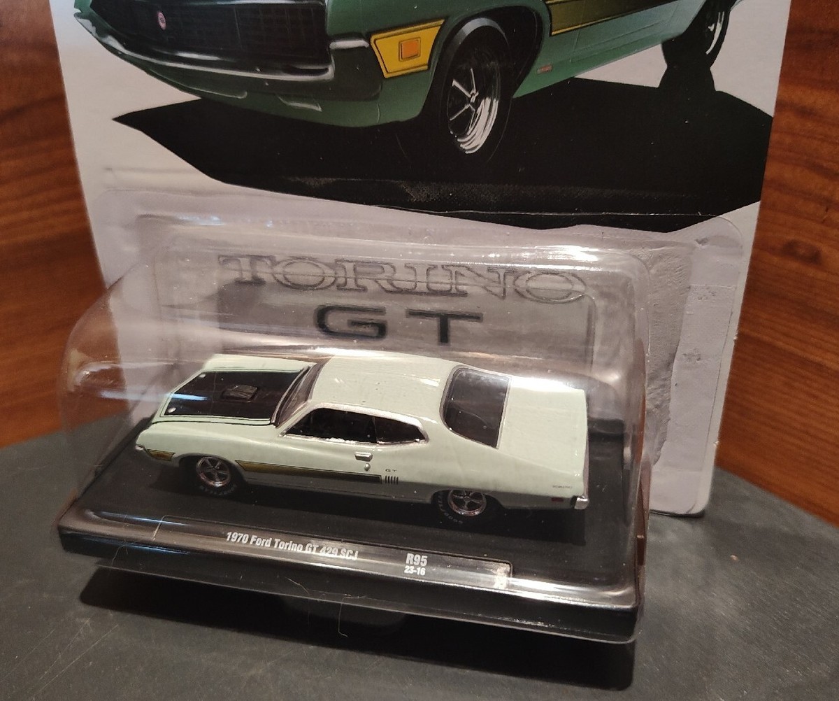 NEW M2 MACHINES AUTO DRIVERS 1970 FORD TORINO GT 429 W/STAND | eBay