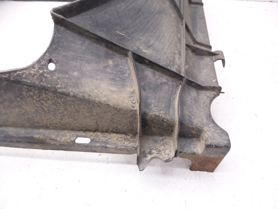 Cubierta de plástico para ventilador Pontiac Firebird Trans Am 10011265 301 307 350 roto 70-81 Foto 4 de 4