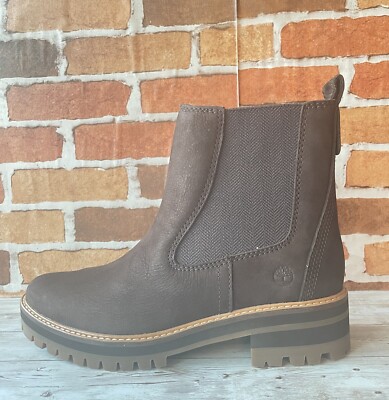 Timberland women's Courmayeur Valley Chelsea boot Dark Brown