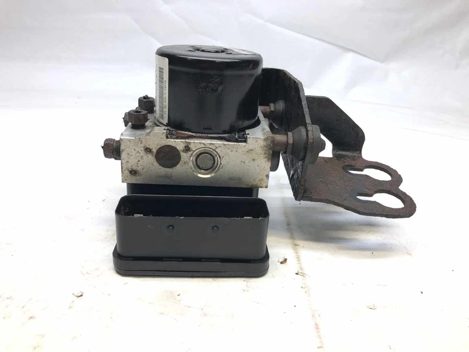 Dodge Caliber 2008-09 conjunto de módulo de bomba de freno antibloqueo tracción delantera RR tambor 68023303AC Foto 4 de 4