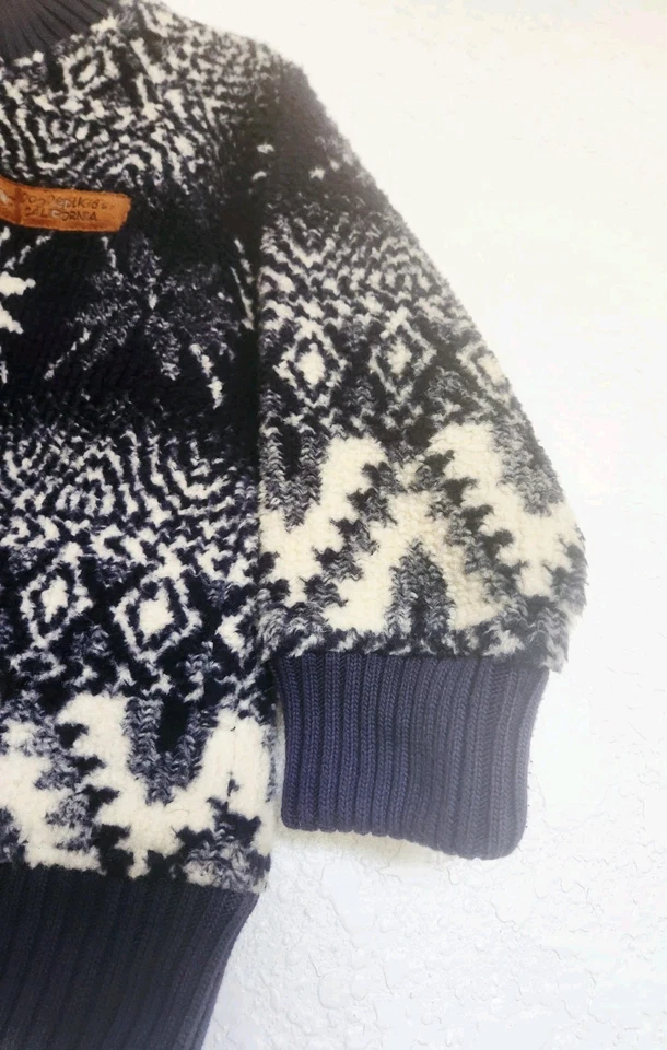 RARE Dog Pet Sweater Winter Coat, Fuzzy Snowflake Print, Navy Blue White, Medium - Image 3 of 4