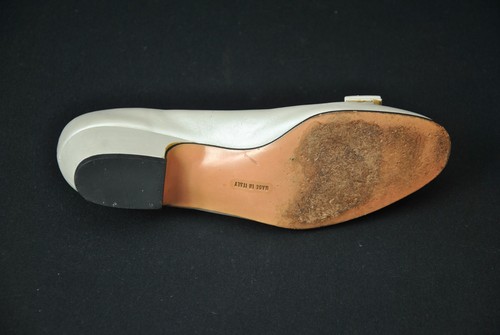 Salvatore Ferragamo Vera Pumps Schleife Absatz perlweiß Damenschuhe 6 925BL - Bild 4 von 6