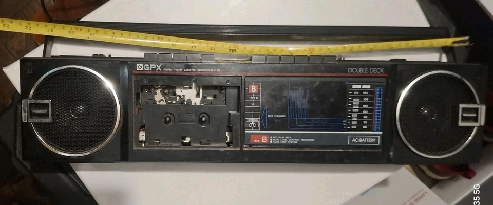 De colección GPX Gran Prix C940 Boombox Radio AM/FM Sistema de Doblaje de Cassette Doble Foto 3 de 4