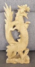 INTRICATELY DETAILED WOOD HAND-CARVED DRAGON SCULPTURE MID-CENTURY MODERN LIZARD