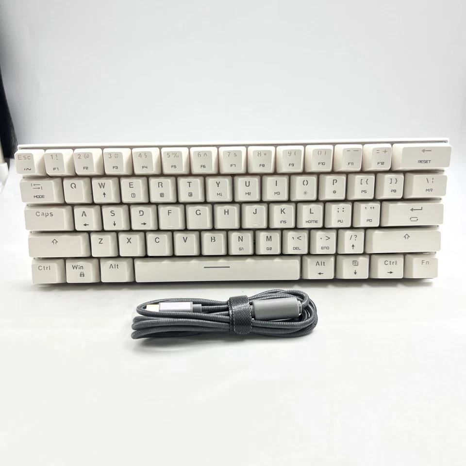White Motospeed CK62 Bluetooth & Wired 60% RGB Keyboard Red Switch - Image 3 of 3