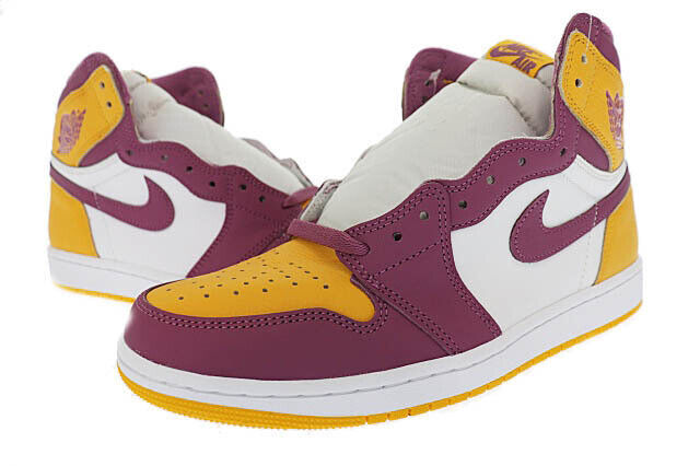 Nike AIR JORDAN 1 RETRO HIGH OG Brotherhood USask SN00926 Nike AIR JORDAN 1 RETRO HIGH OG Brotherhood USask SN00926