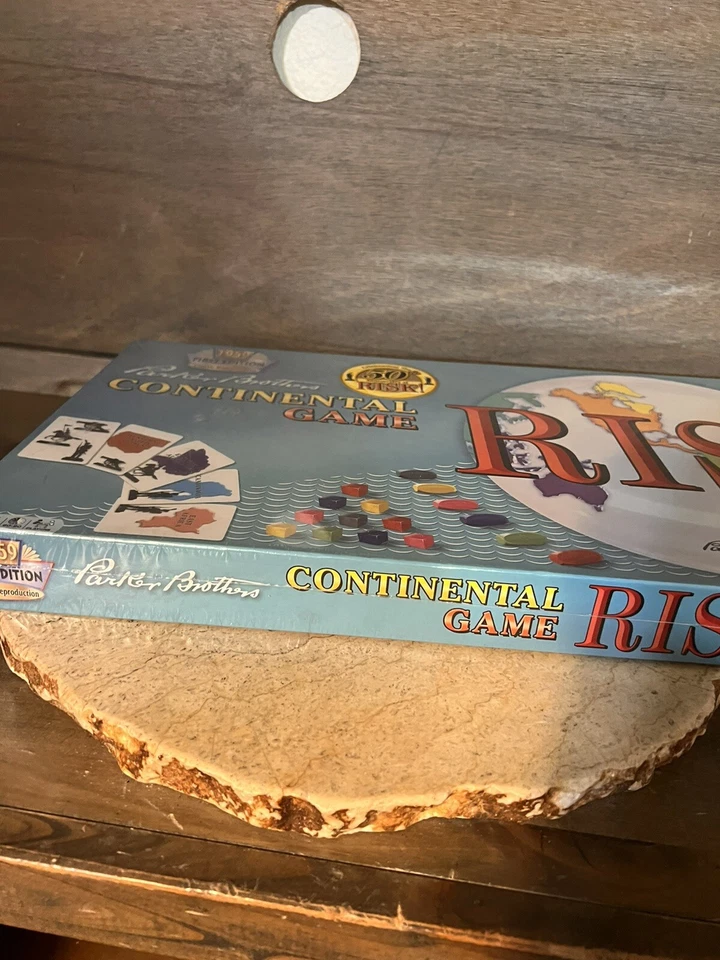 2008 Parker Brothers Inc Risk Continental Game Family Game Vintage NEW SEALED - Image 4 of 4