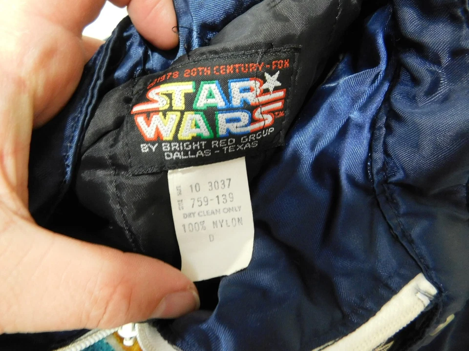 Vintage 1978 20th Century Fox Star Wars By Bright Red Group 100% Nylon Jacket Rare. - Bild 4 von 4