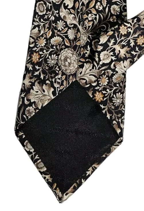 MUSEO METROPOLITANO DE ARTE Corbata Negra Floral Seda LUJO ITALIA  Foto 4 de 4
