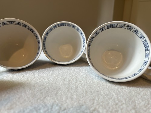 De colección. Juego de 4 tazas de té nórdicas azules con patrón de cebolla J&G Meaker - Imagen 8 de 12