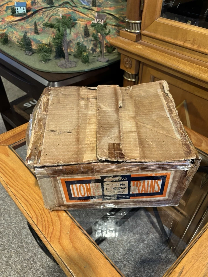 Lionel Prewar Outfit No. 0082W Double OO Gauge 002/002W Set Box/In need of help! - Image 2 of 4