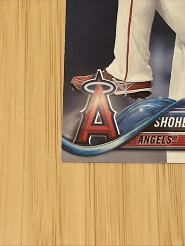 2018 Topps Shohei Ohtani (RC) Rookie Card #700  - Picture 3 of 5
