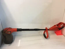 Black & Decker Grass Hog NST2018 18V Cordless String Trimmer/Edger (Pls Read)