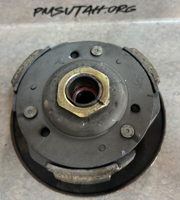 2008 Jonway 150CC 150 Clutch Plate Scooter Secondary Drive Belt Housing Parts Z2