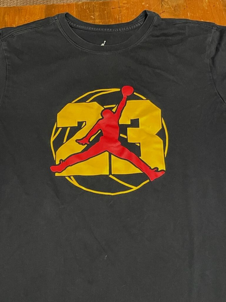Nike Air Jordan T-Shirt Men's Medium M Short Sleeve Crew Neck