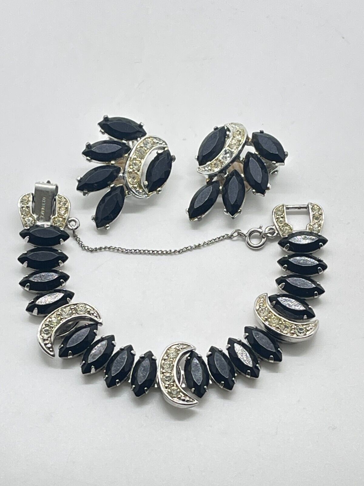 Sarah Coventry Vienna Nights Bracelet and Earring… - image 2