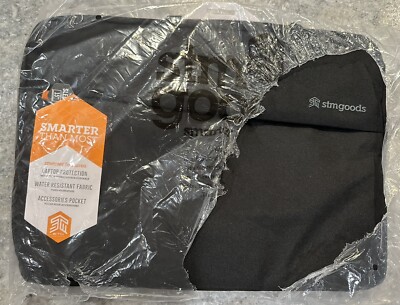 STM Black Gamechange Sleeve 15 Model STM-114-271P-01