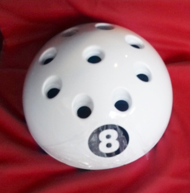 Circular Giant White 8 Ball Cue Rack Stand Snooker Billiard Pool Table