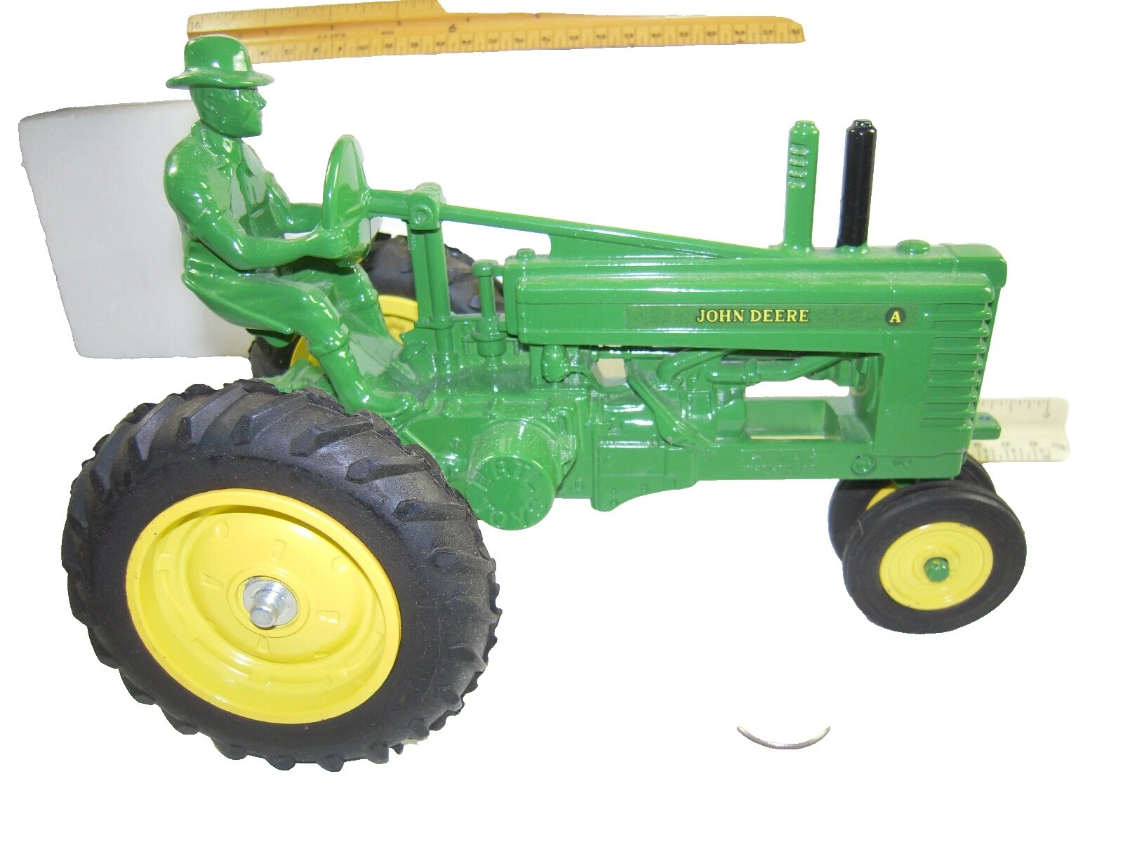 Ertl Прессованная сталь Трактор Винтажный производство Литые сельскохозяйственные транспортные средства