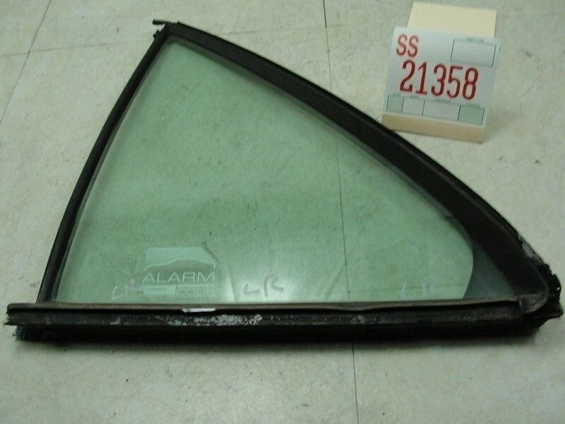 Ventana de vidrio de ventilación C220 1994 1996 Mercedes Benz puerta trasera izquierda conductor OEM Foto 4 de 4