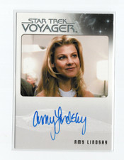 2015 Rittenhouse Star Trek Voyager: Heroes and Villains Trading Cards 8