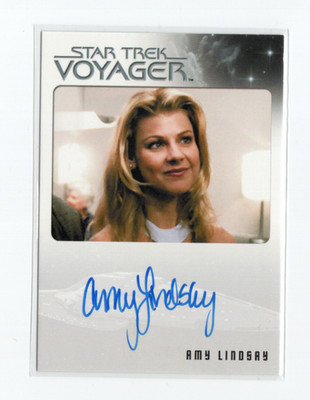 Star Trek Voyager Heroes & Villains Auto Autograph Amy Lindsay as Lana