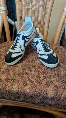 Onitsuka Tiger Low Top Leather Lace-Up Sneakers White/Blue/Black
