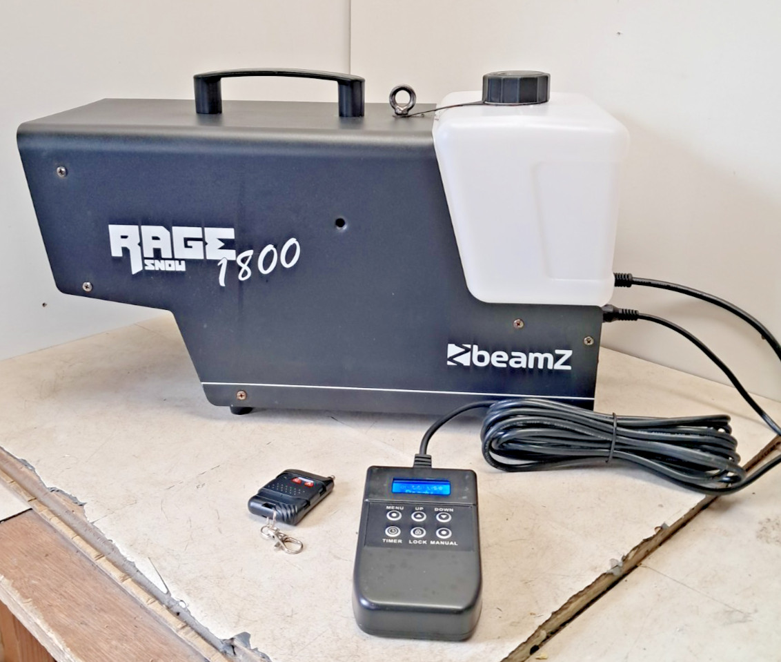 BeamZ Rage 1800 Snow Machine - 10L Fake Snow Fluid for Events & Parties