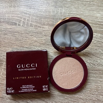 Gucci Limited Edition Glow Highlighter Powder - 03 Warm Gold $60 NEW