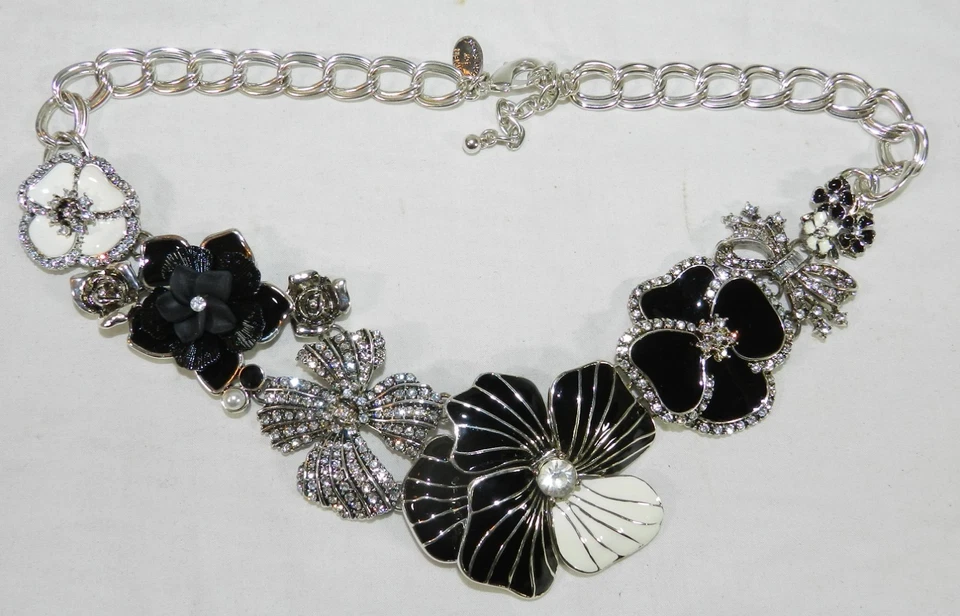 New w/ Pouch - Joan Rivers Black Enamel Floral necklace - 18.5" to 21.5" - Image 2 of 4