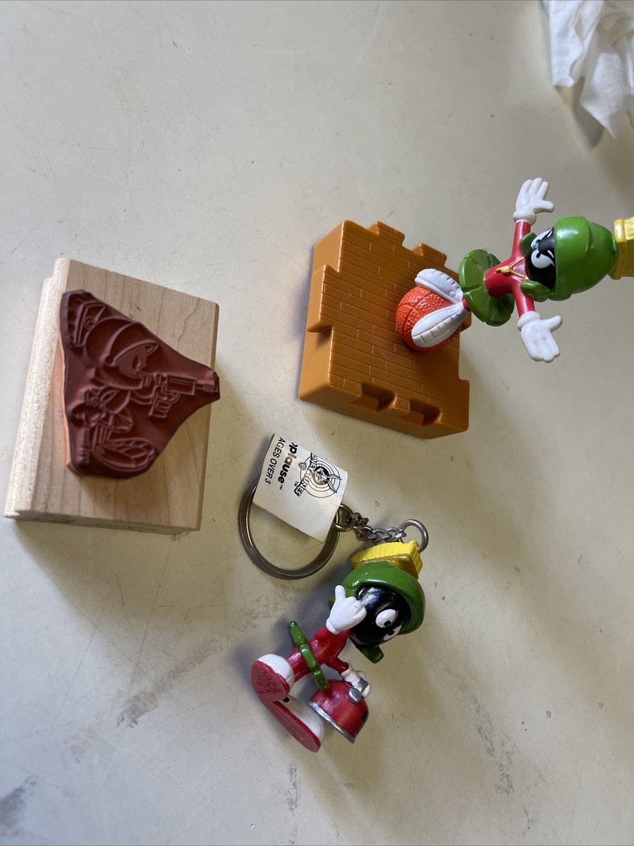 Vintage Looney Tunes Marvin the Martian Keychain Stamp Toy Lot Of