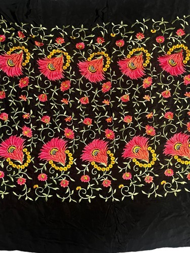 Mantón de piano español negro seda bordado borde flecos vintage años 20 48" + flecos - Imagen 2 de 23