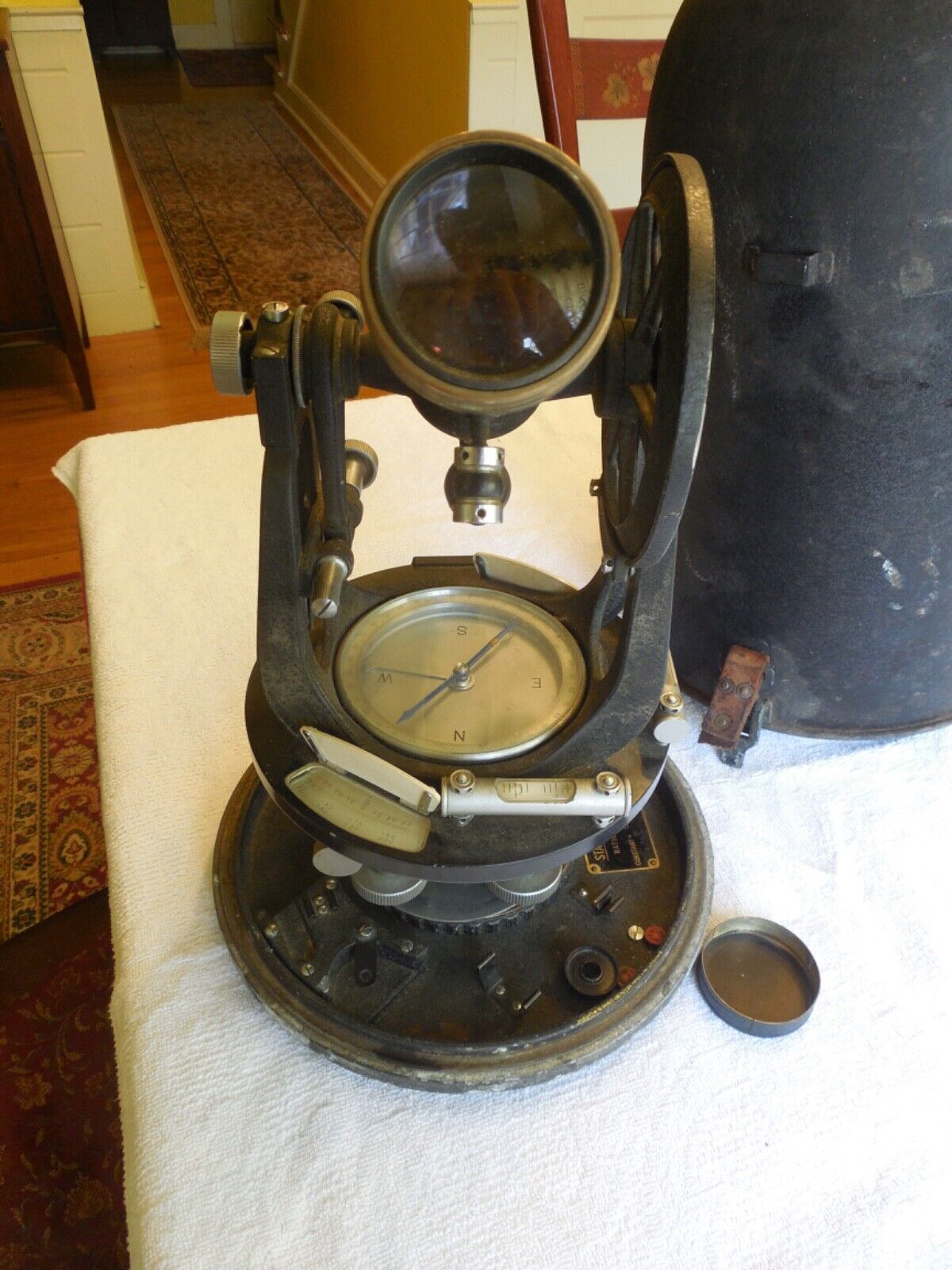 Picture 4 of 9