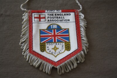 lot vintage 9 fanions FOOTBALL Federation internationale