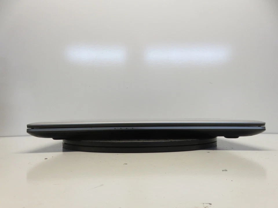 Samsung NP300E5E Intel i3-3120M 2,5 ГГц 2 ГБ без жесткого диска без батареи - Изображение 3 из 4