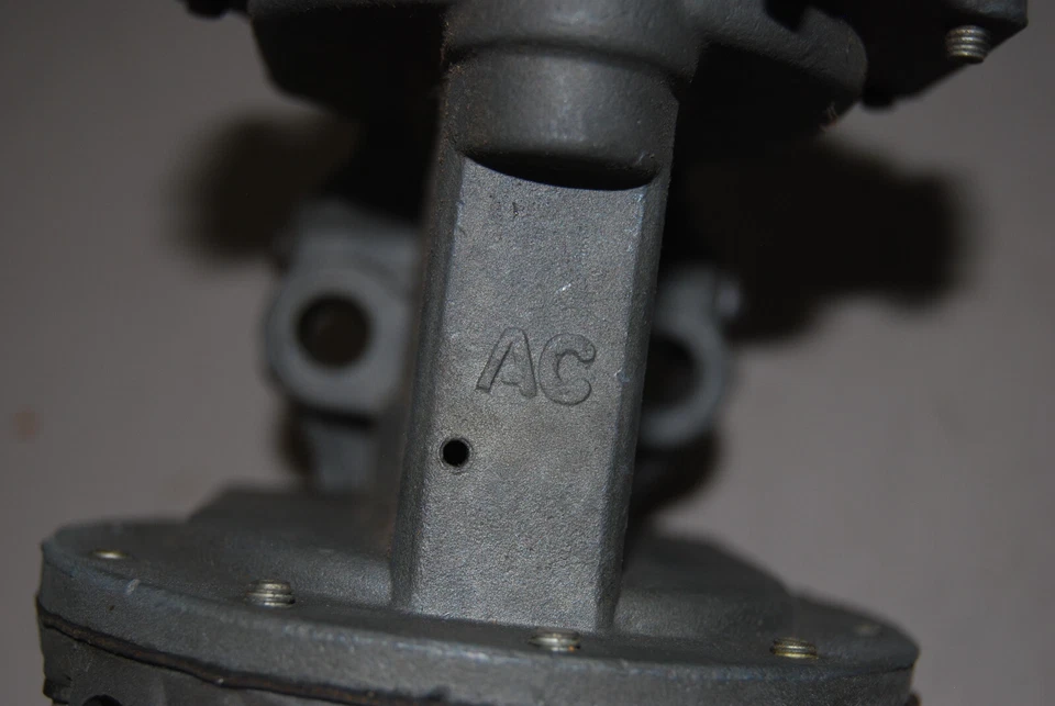 1950-51 Cadillac series 60 61 62 75 Commercial V8 rebuilt fuel pump 9535 - Image 3 of 4