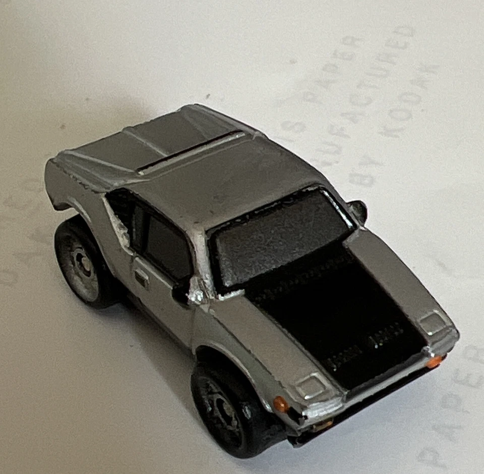 Micro Máquinas Galoob 1987 vintage '72 PANTERA DETOMASO plateadas con negro Foto 2 de 4