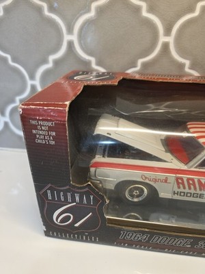 Highway 61 1:18 Ramchargers 1964 Dodge 330 NHRA Super Stock Drag