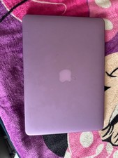 mac book pro 2013. Used but in good condition
