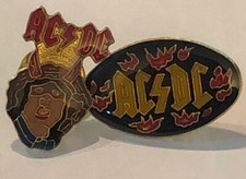 2 VINTAGE ACDC ROCK'N'ROLL PINS ANGUS YOUNG HIGH WAY TO HELL BACK IN BLACK 