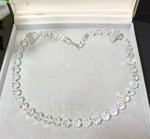 Vintage Single Strand Aurora Borealis Necklace - Picture 9 of 16