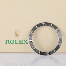 Original Rolex Mens Submariner Ref. 116610LN Black Ceramic Insert-Damaged Pearl