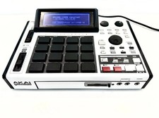 Akai MPC 1000 Custom   128MB RAM   JJOS2XL   New Fat Pads   Tilted LCD