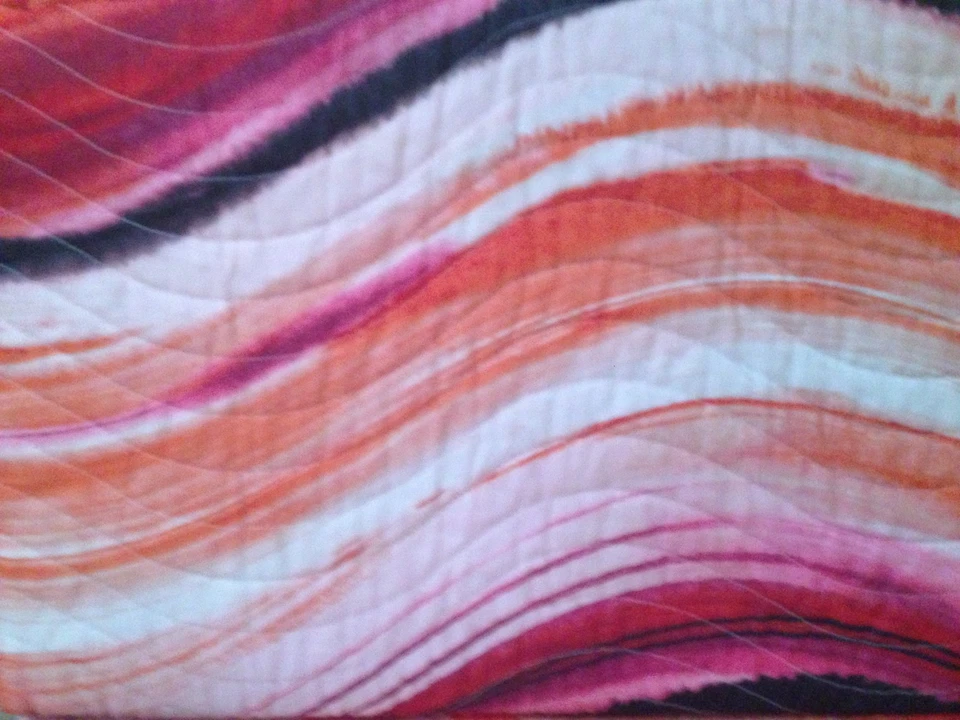Max Studio PINK ORANGE BLACK RED TWIN QUILT SET SUNSET SUNRISE WATERCOLOR WAVES - Image 4 of 4