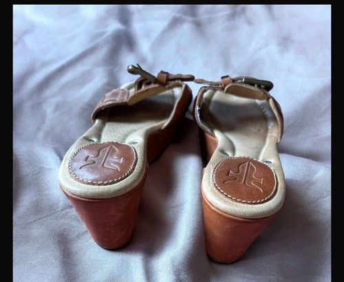 Sandalias Frye Isabelle Hebilla Cuero Marrón Cuña Slides, Mujer Talla 10M” - Imagen 3 de 14