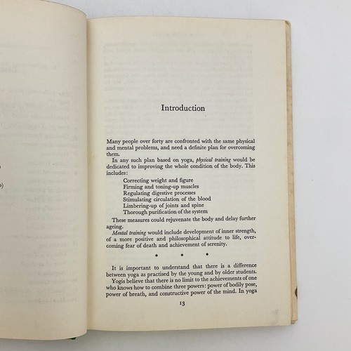 Yoga After Forty Nancy Phelan Michel Volin Hardcover Book 1965 - Picture 13 of 24