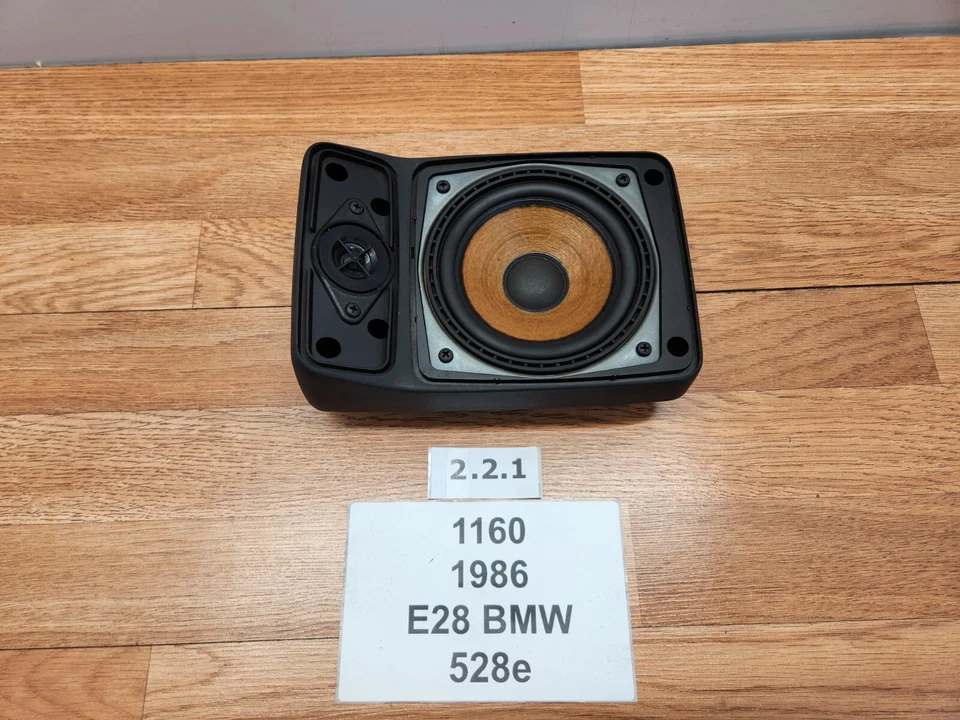 ✅ Altavoz de estante trasero derecho del lado del pasajero OEM BMW E28 528e 533 535 Foto 2 de 4
